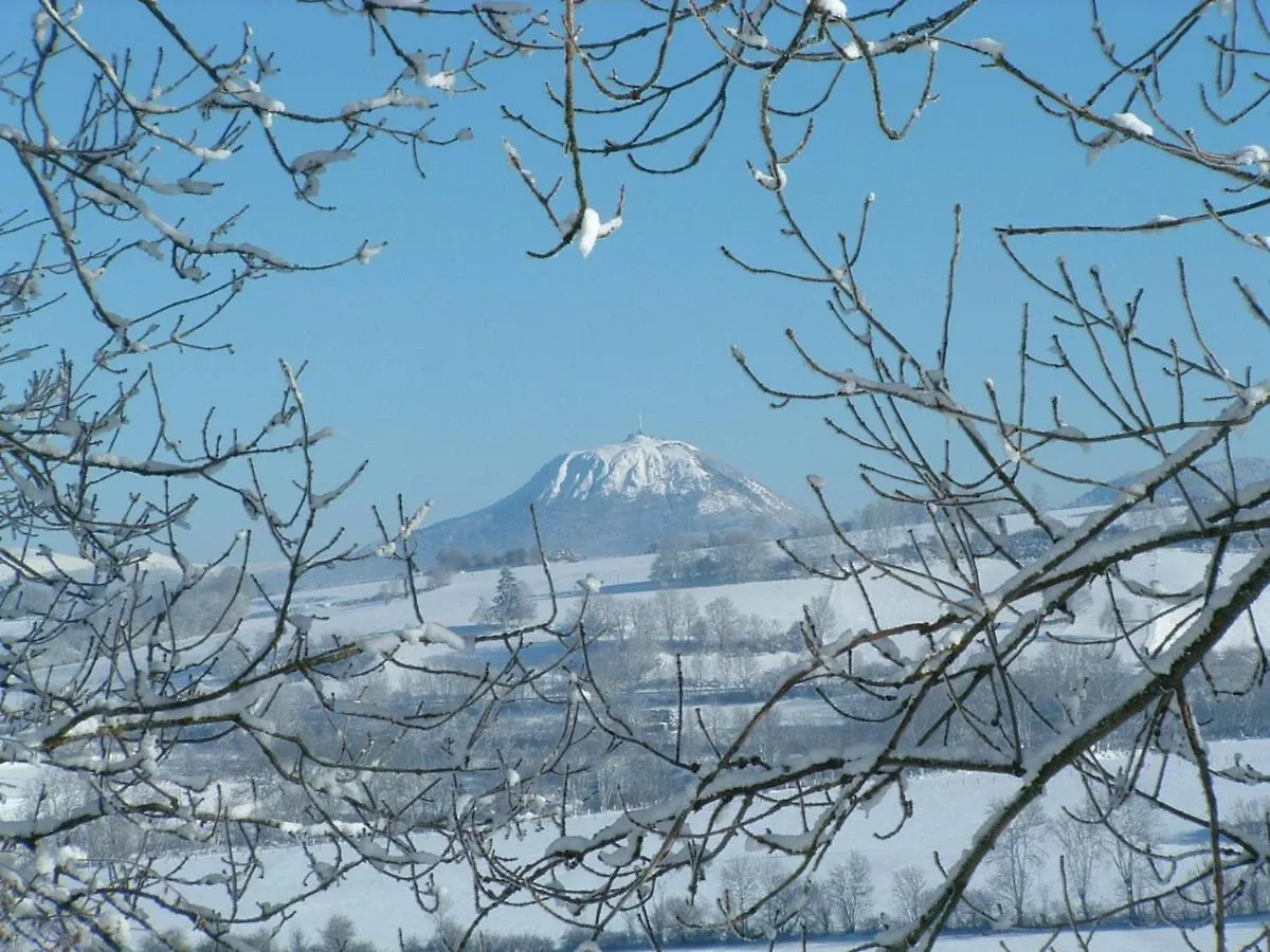 Maison D'Hotes La Nichee Rochefort-Montagne 0*,  法国