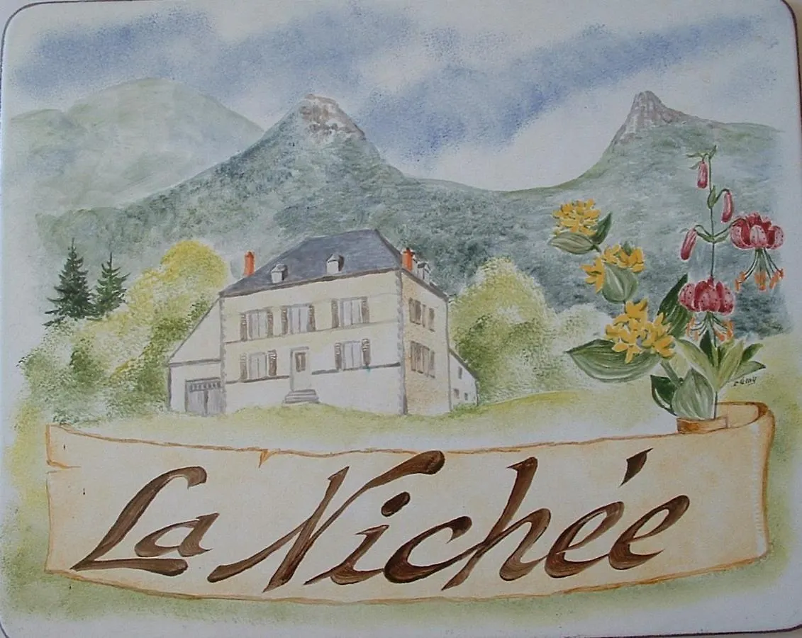 Bed & Breakfast Maison D'Hotes La Nichee Rochefort-Montagne